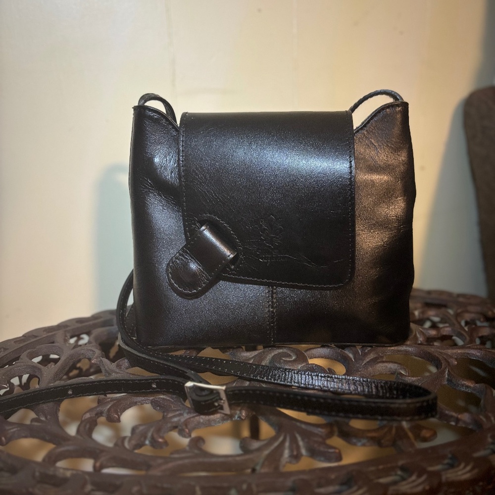 Black Vera Pelle Italian leather bag